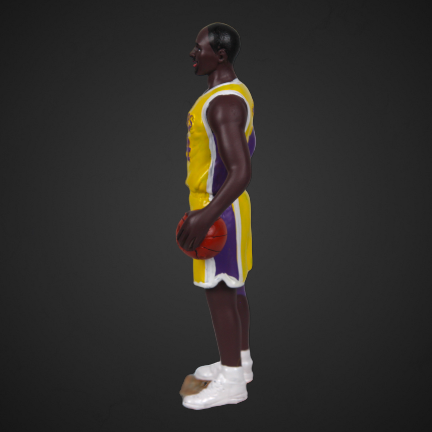 Kobe figurine